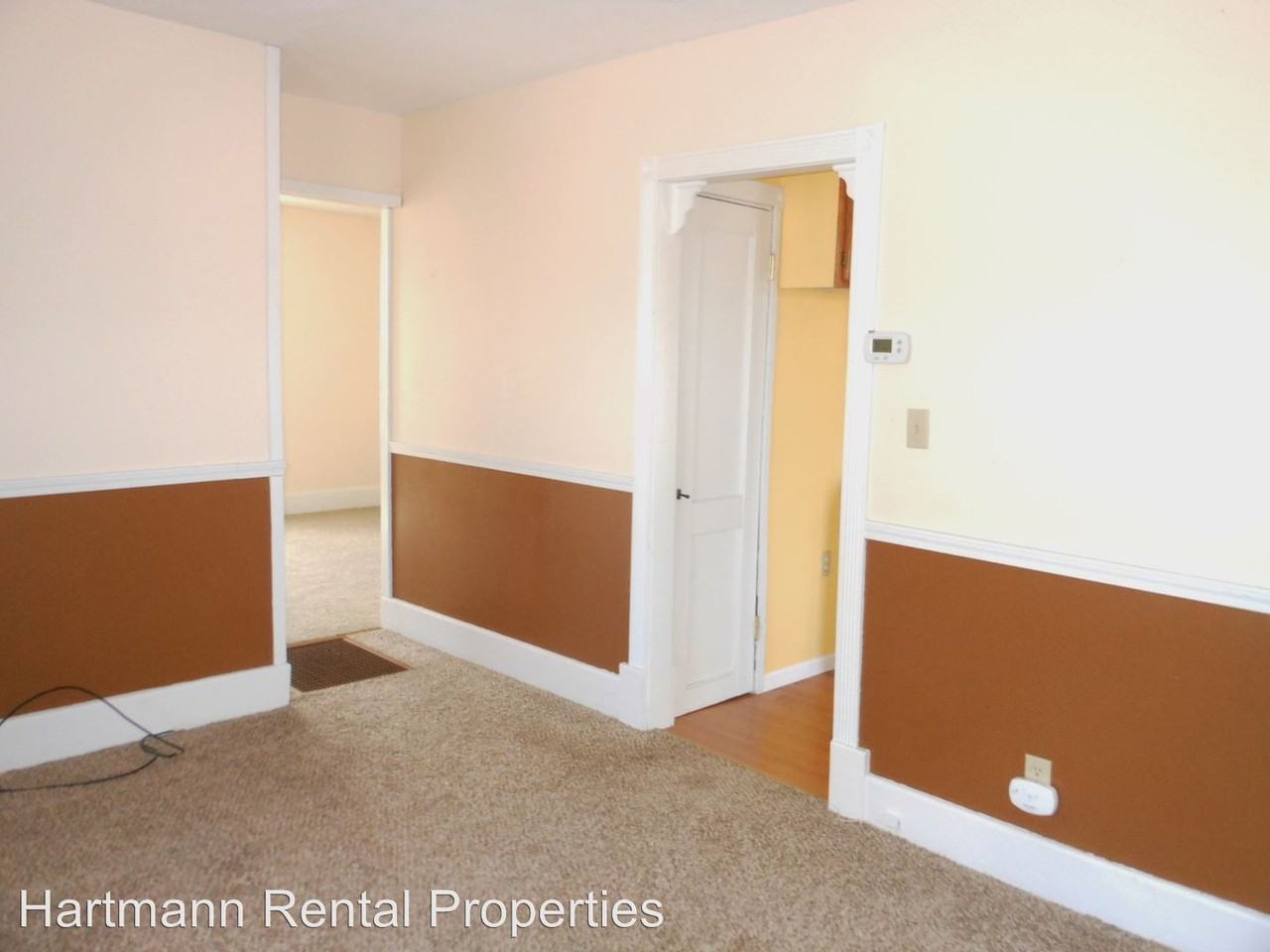 2747 Washington Ave - Photo 3 of 10