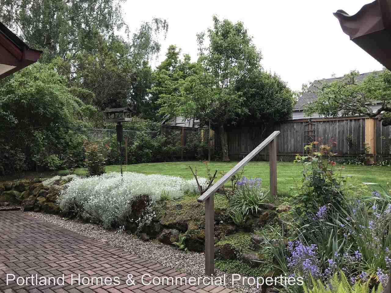 3145 NE 27th Ave - Photo 3 of 35