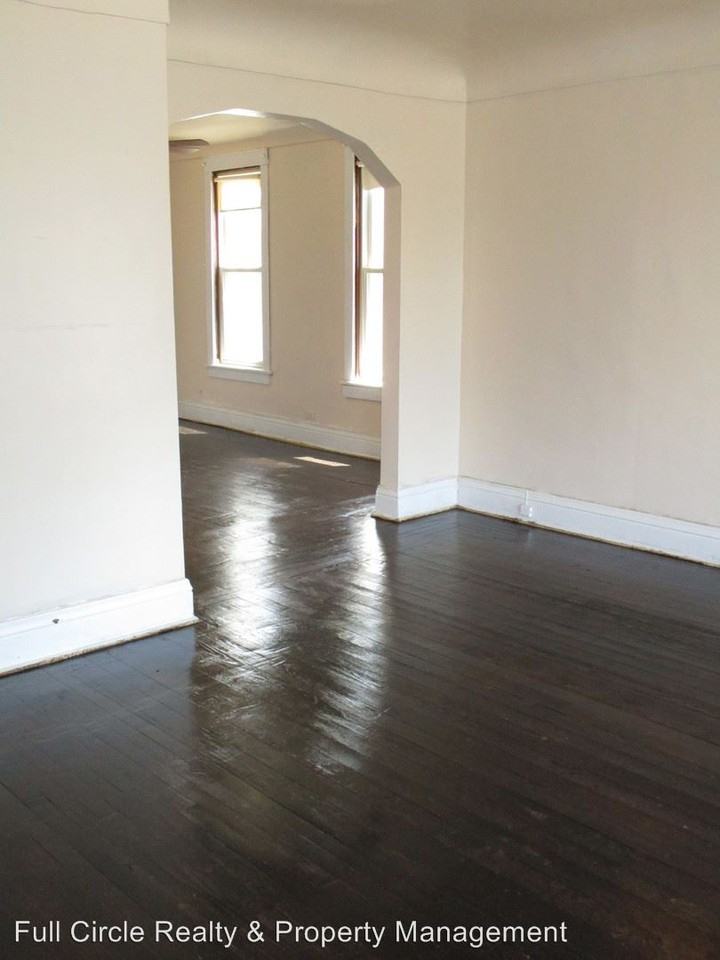 10729 S LAFAYETTE - Photo 3 of 12