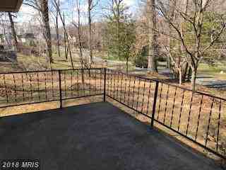 18322 Cabin Rd - Photo 3 of 23