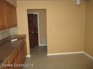 940 Margie Dr - Photo 2 of 12