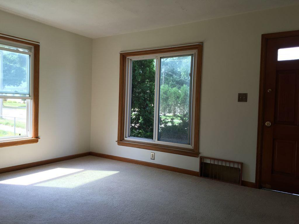 8901 West Concordia Avenue - Photo 2 of 21