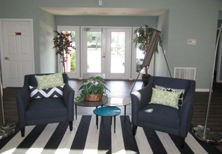 Pinetree Apartments - Photo 2 of 8