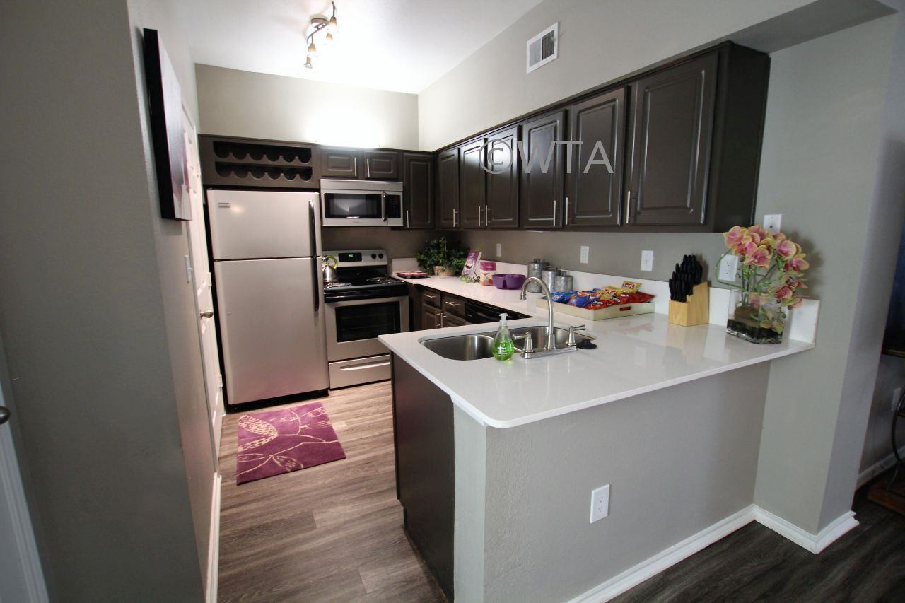 670 Louis Henna Boulevard #16204 - Photo 3 of 11