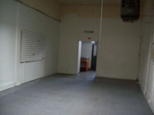 566 N Market Blvd - Photo 3 of 6