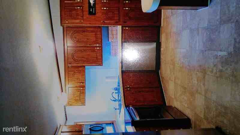 365 Bennington Rd - Photo 3 of 16