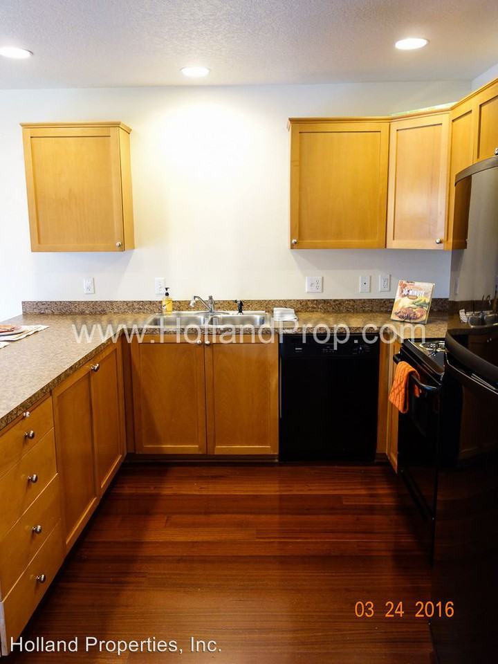 4157 SW 3rd St - Photo 3 of 21