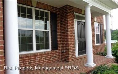 20 Coachman Cir - Photo 2 of 29