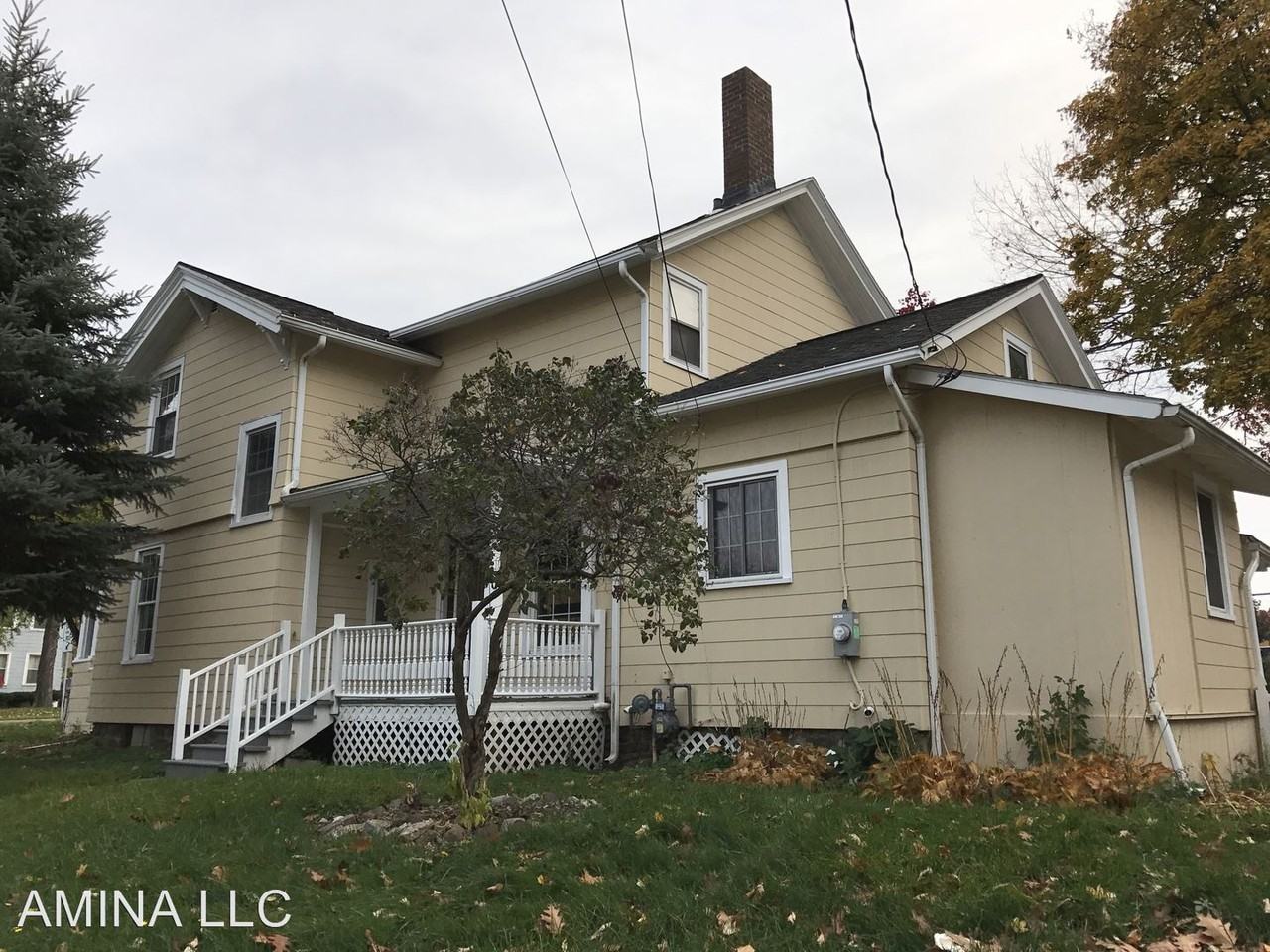 4145 Lake Ave - Photo 2 of 40