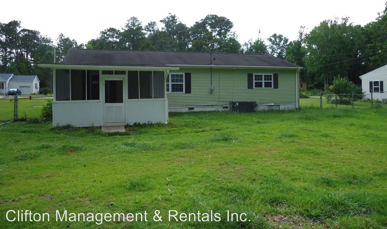 118 Fairview St - Photo 3 of 7