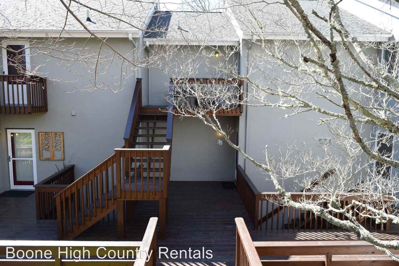 378 Skyleaf Drive #4 - Photo 2 of 18