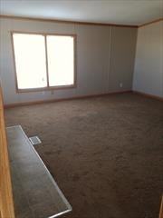 1005 Georgetown Ct - Photo 2 of 5