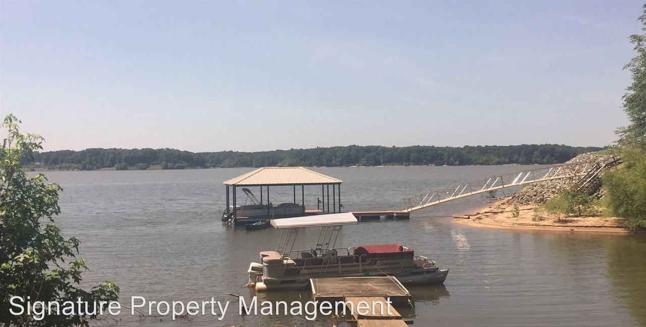 300 Pamunkey Dr - Photo 2 of 10