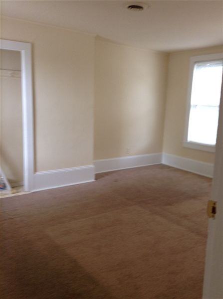 701 SE Front St - Photo 3 of 7