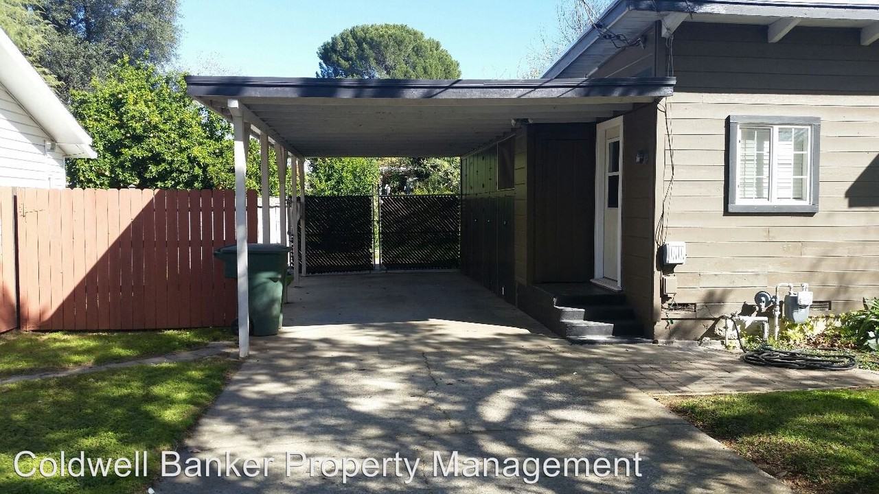 2295 Paris Ave - Photo 2 of 18