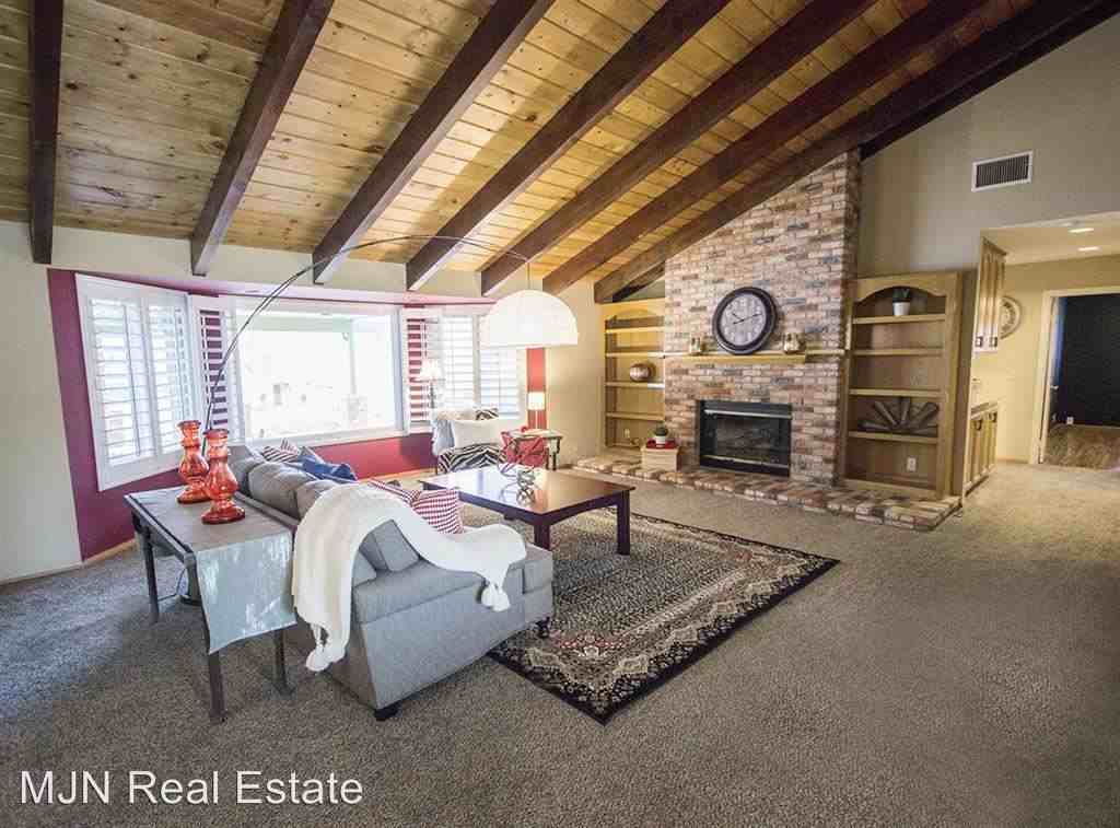 26035 Bellemore Dr - Photo 3 of 5