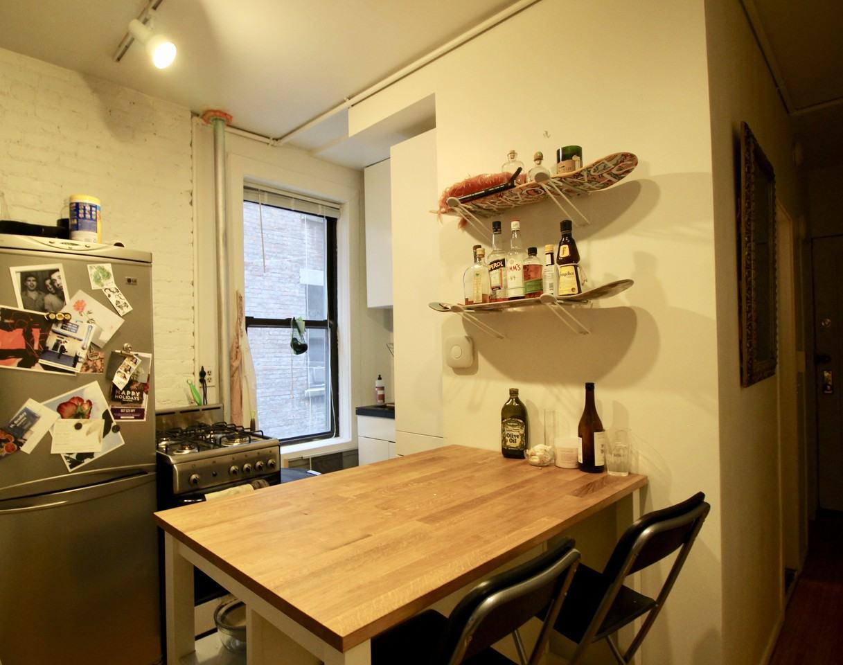 210 Thompson St #4EN - Photo 2 of 3
