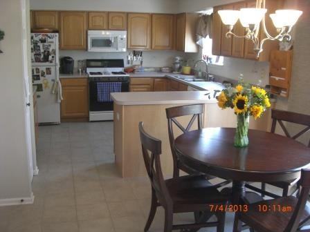 1805 Cambridge Dr - Photo 3 of 14