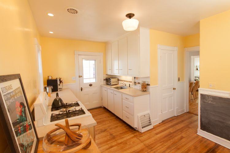 20 Booth St - Photo 3 of 9