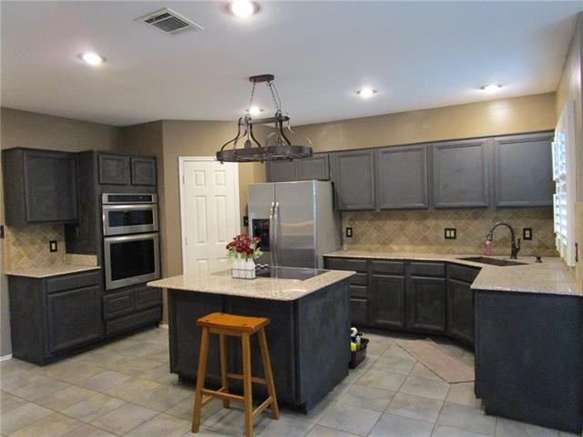 4357 Kenwood Dr - Photo 2 of 18