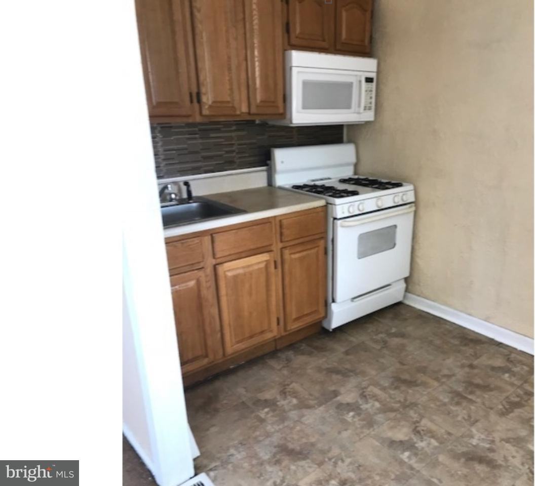 1001 Sharon Ave - Photo 2 of 3