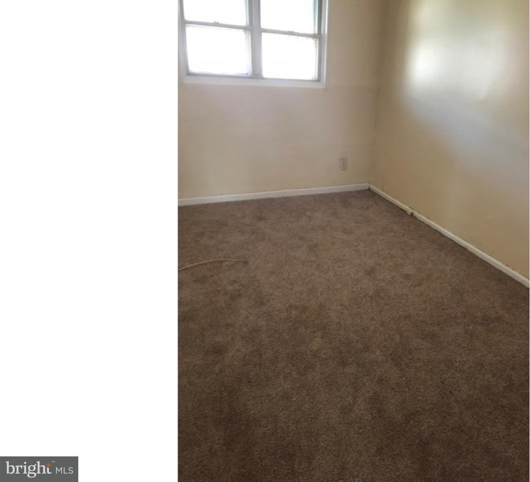 1001 Sharon Ave - Photo 3 of 3