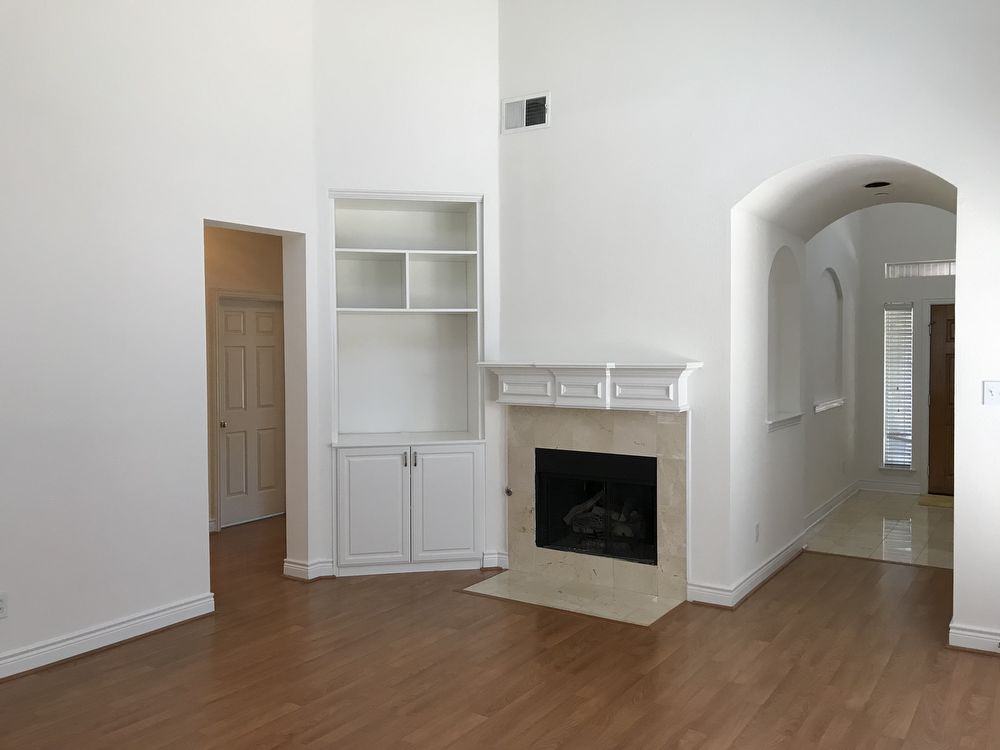 8327 Charleston St - Photo 2 of 17