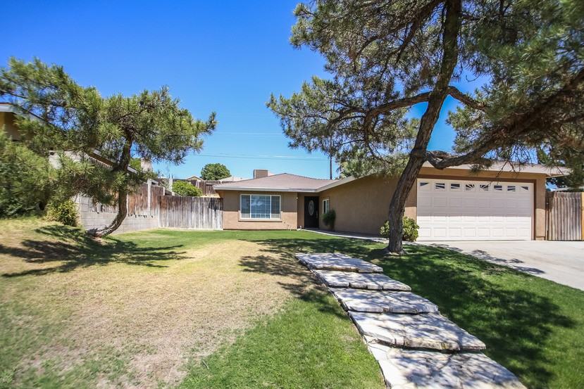 3209 Montello St - Photo 2 of 15