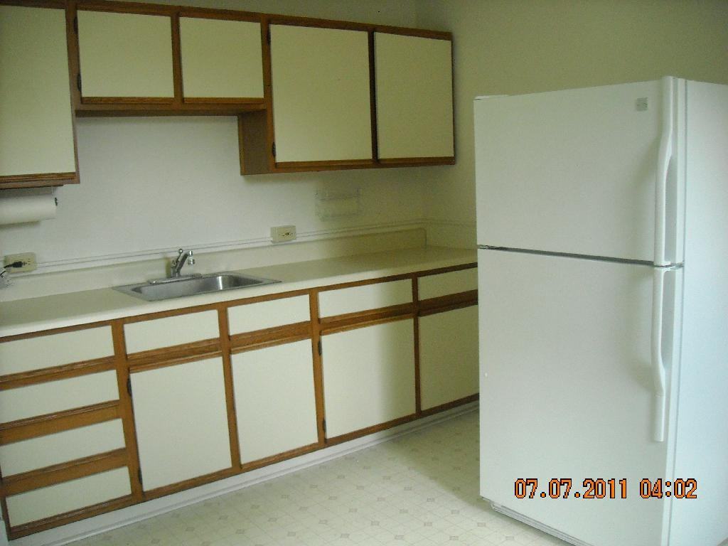 1922 Rising Sun Ln - Photo 2 of 5