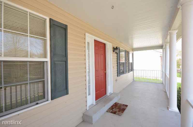 1623 Norman Dr - Photo 3 of 44