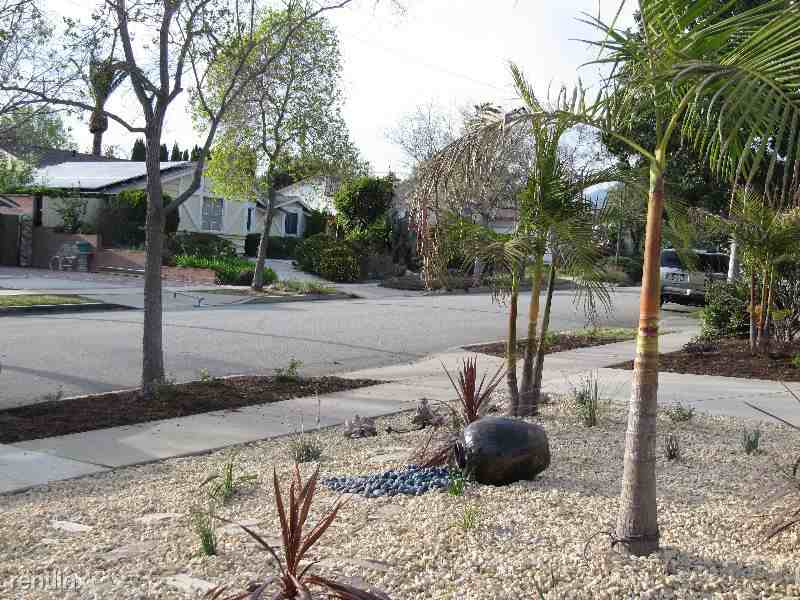 1584 Finecroft Dr - Photo 3 of 29