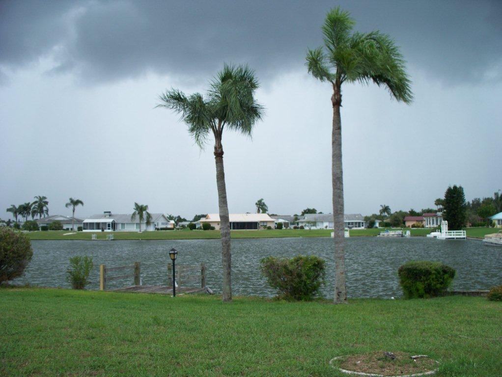 1808 Milford Cir - Photo 3 of 10