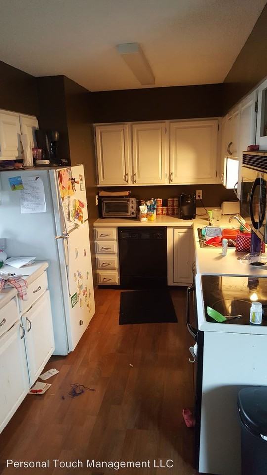 2366 20th Ave S - Photo 2 of 5