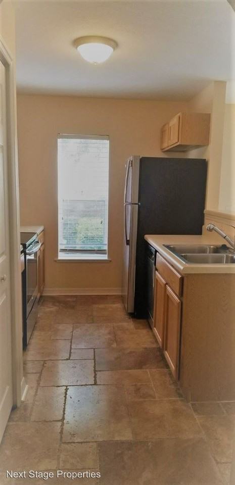 3725 Woodbury Hill Loop - Photo 2 of 19