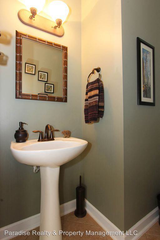 9728 Skybluff Cir - Photo 3 of 12