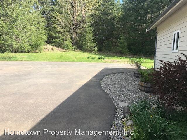 10940 Knight Ct SE - Photo 2 of 36