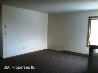 1517 28th Ave S - Photo 3 of 4