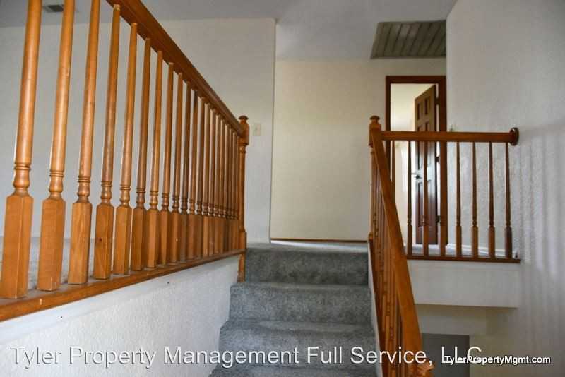 18 Domicilio Ave - Photo 2 of 27