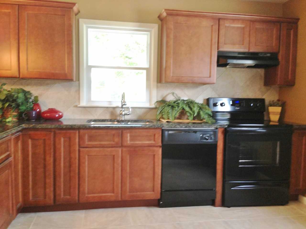 8744 Wornall Rd - Photo 2 of 6