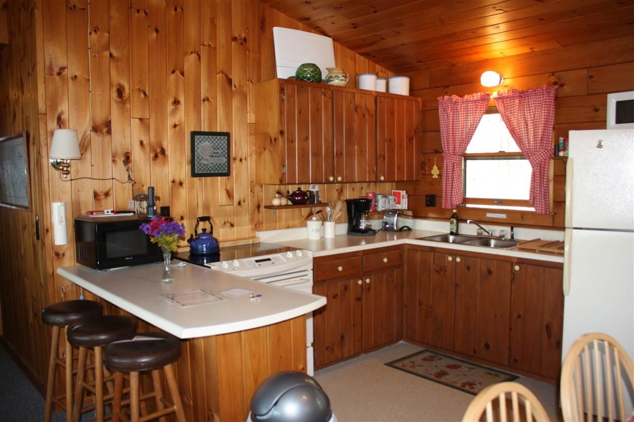 64 Smith Dr - Photo 2 of 28