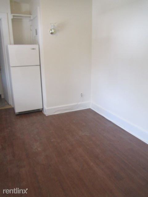 High Ridge Rd. - Studio - Photo 3 of 5