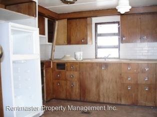 282 Gladstone St - Photo 2 of 3