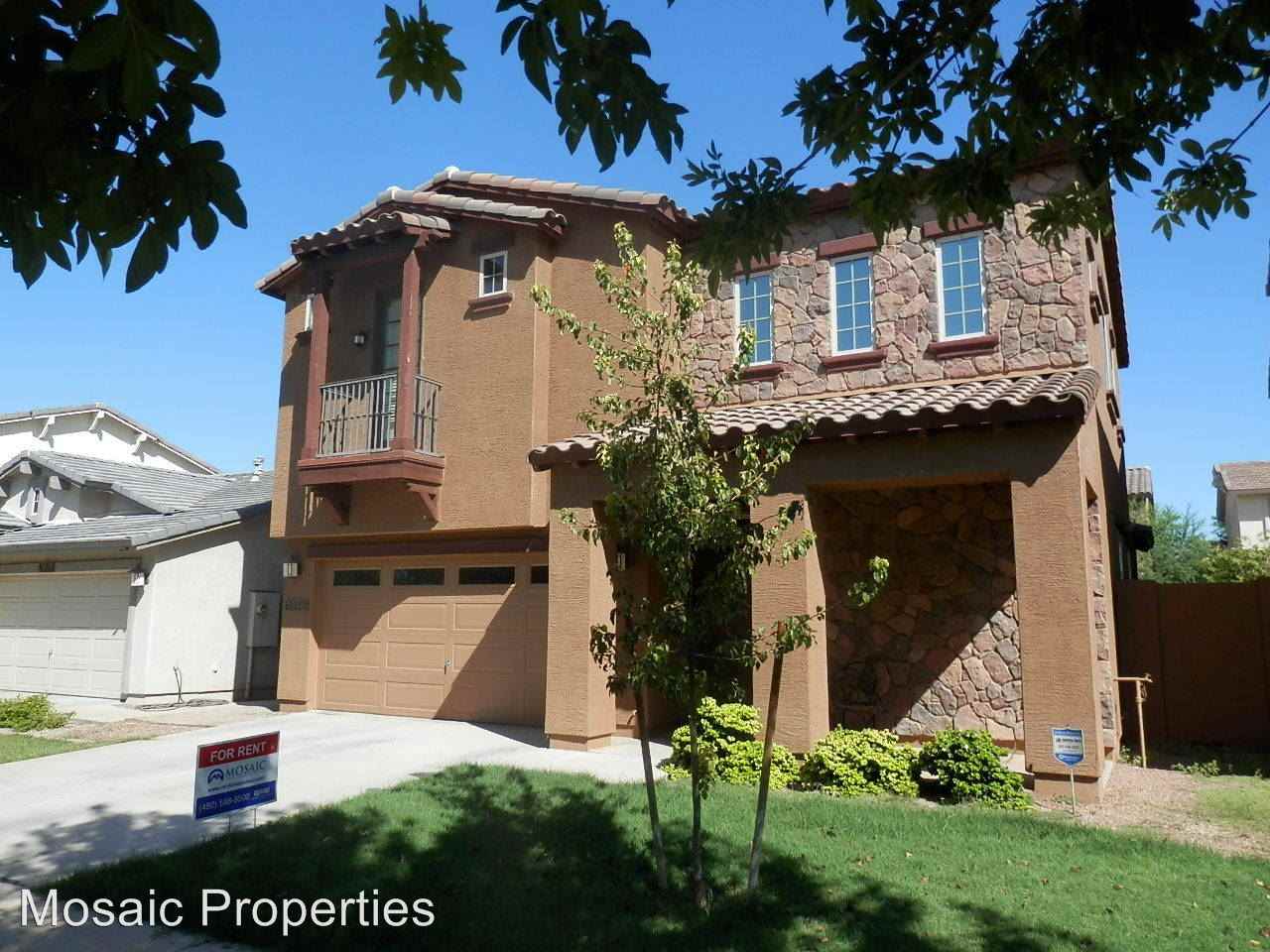 4372 E Park Ave - Photo 2 of 19