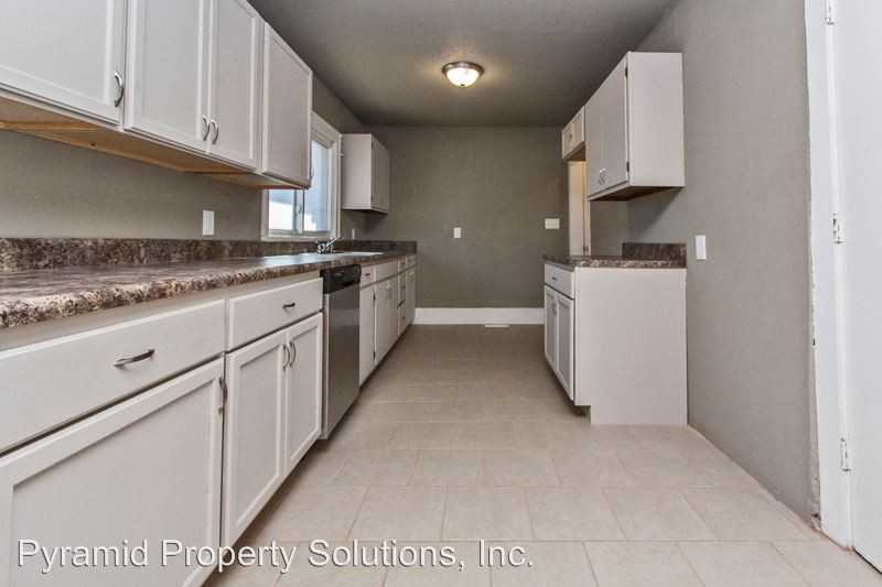 600 Park Ave - Photo 2 of 19