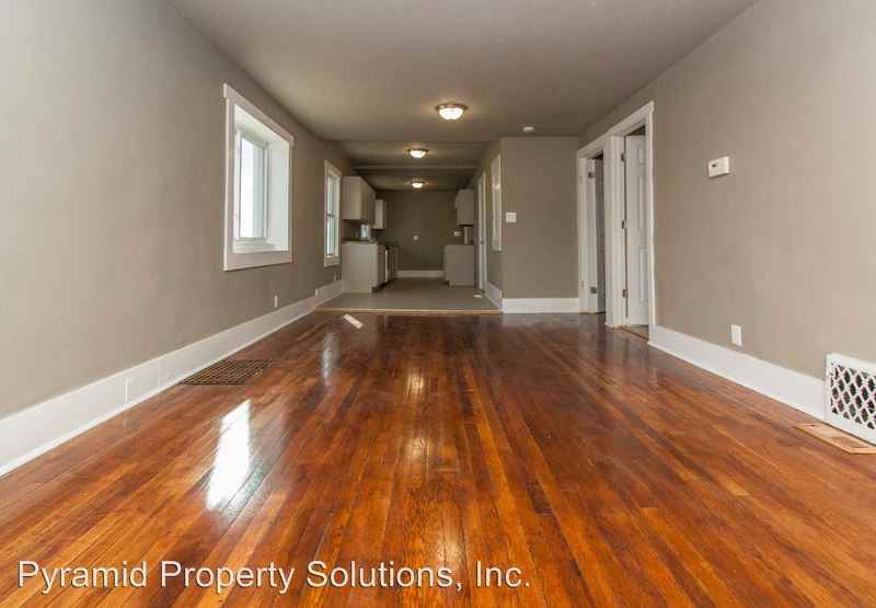 600 Park Ave - Photo 3 of 19