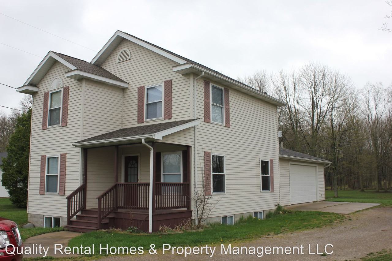 8376 N Lewis Rd - Photo 2 of 20