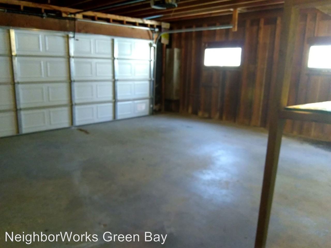 1838 Oakhill Dr - Photo 3 of 15