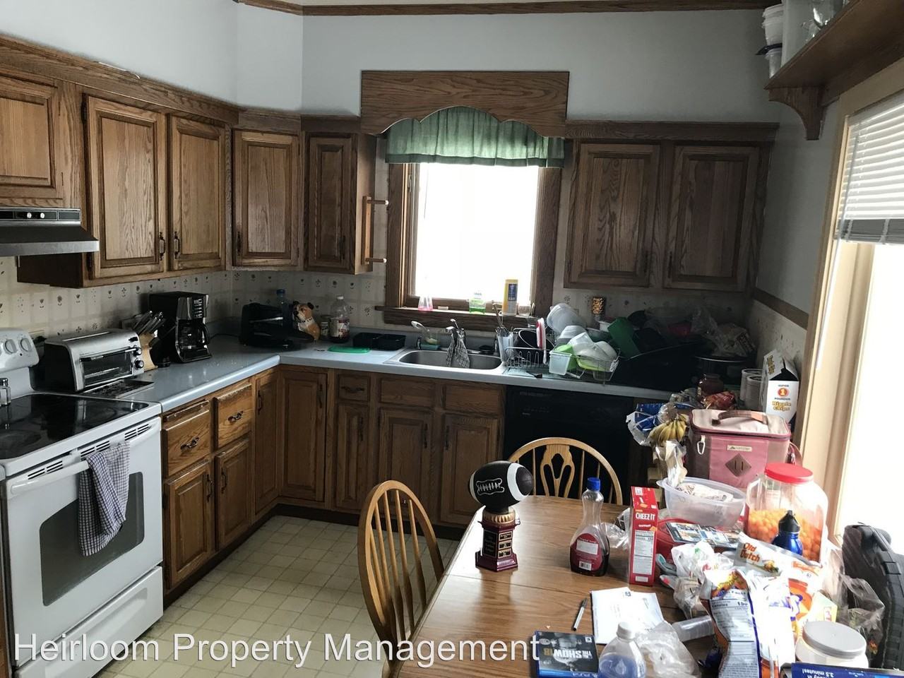 33 E Buffalo St - Photo 2 of 5