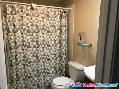 4734 Kirkdale Dr - Photo 3 of 4