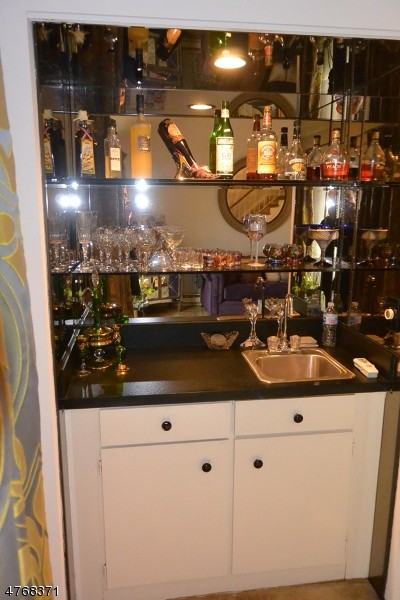 1698 Top Side - Photo 3 of 24